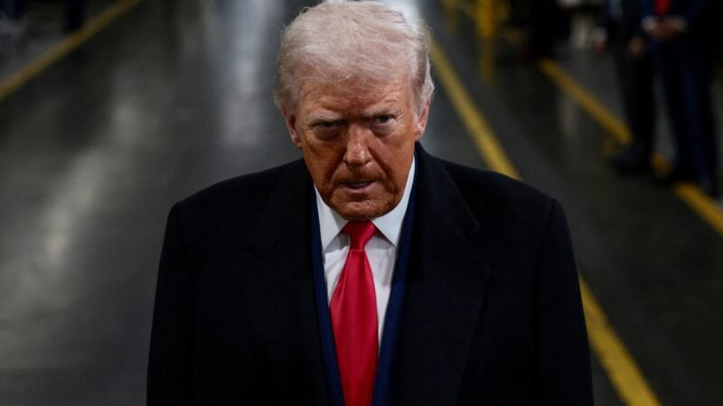 Trump declara emergência nacional contra Cuba e autoriza tarifas a países que fornecem petróleo à ilha