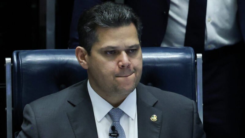 Vínculos de Alcolumbre na mira em escândalo de R$ 400 milhões