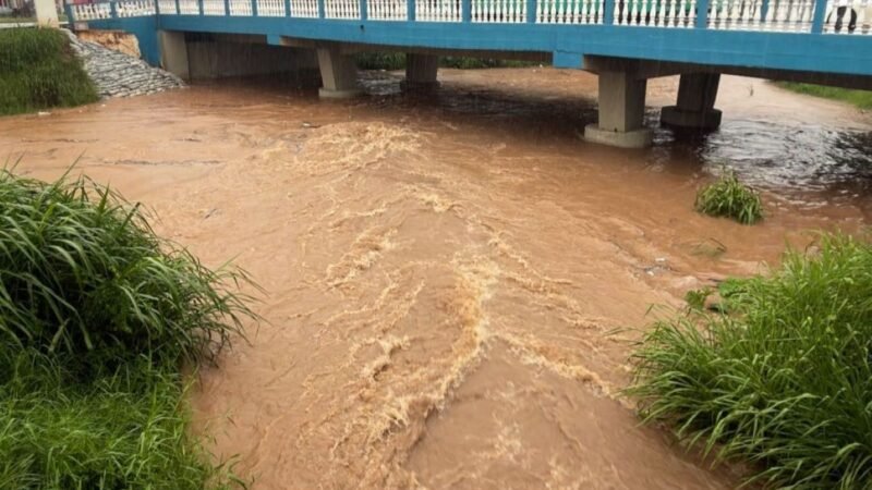 Cidade mineira registra maior volume de chuva desde 2008, acumulando 211 mm em 24h