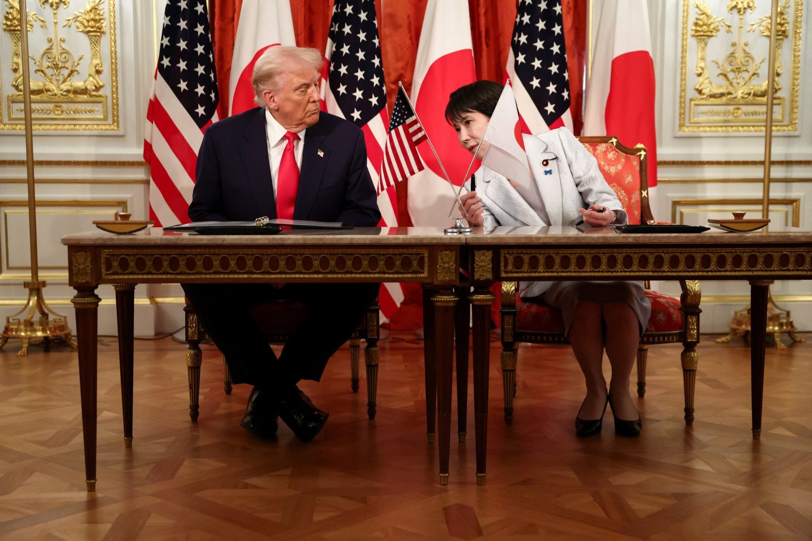 Japoneses vão às urnas em eleições antecipadas convocadas por premiê apoiada por Trump