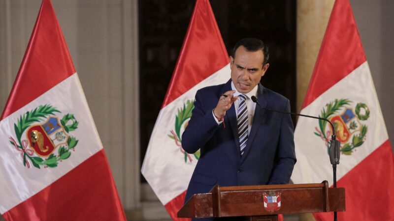 Congresso do Peru destitui presidente José Jerí