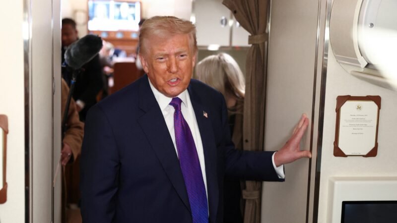 Trump diz que Obama cometeu grande erro ao comentar ‘informações sigilosas’ sobre existência de ETs