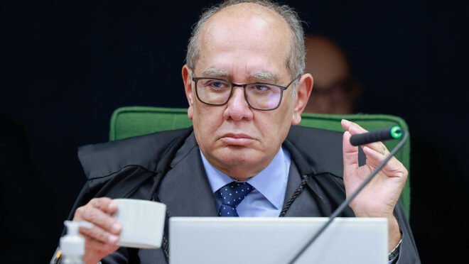 Receita afasta de chefia auditor suspeito de acessar dados de parente de Gilmar Mendes