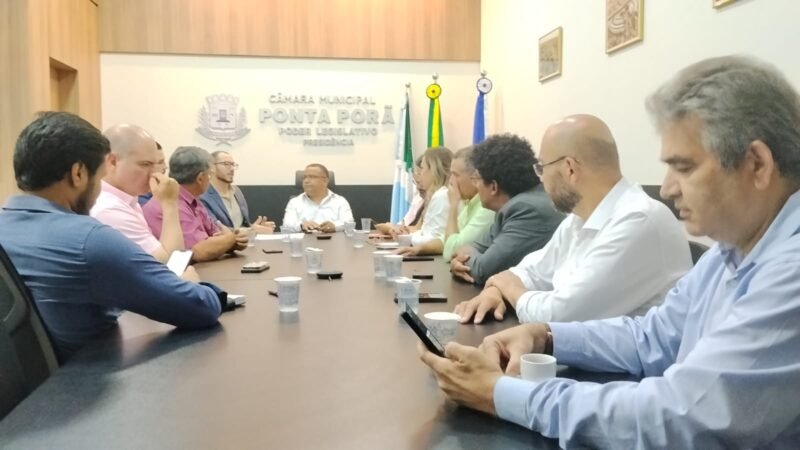 Câmara recebe secretário de Obras, encaminha demandas e pede agilidade na atenção aos bairros