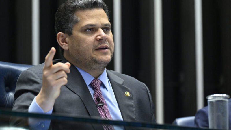 Como a oposição articula investigações contra o Banco Master e o STF?