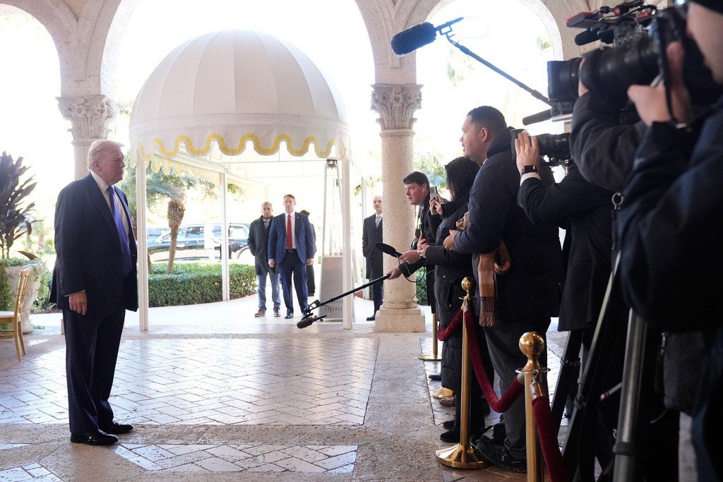 Trump diz ver chance de acordos com Cuba e Irã