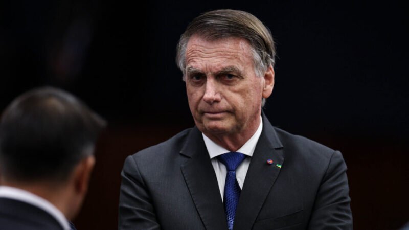 STM dá 10 dias para Bolsonaro apresentar defesa em processo sobre expulsão do Exército