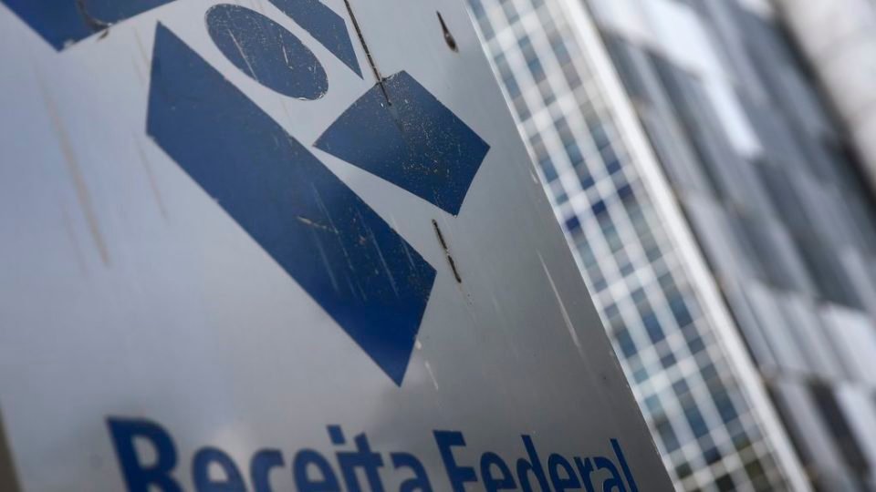 Associação diz que servidores da Receita não podem ser “bodes expiatórios”