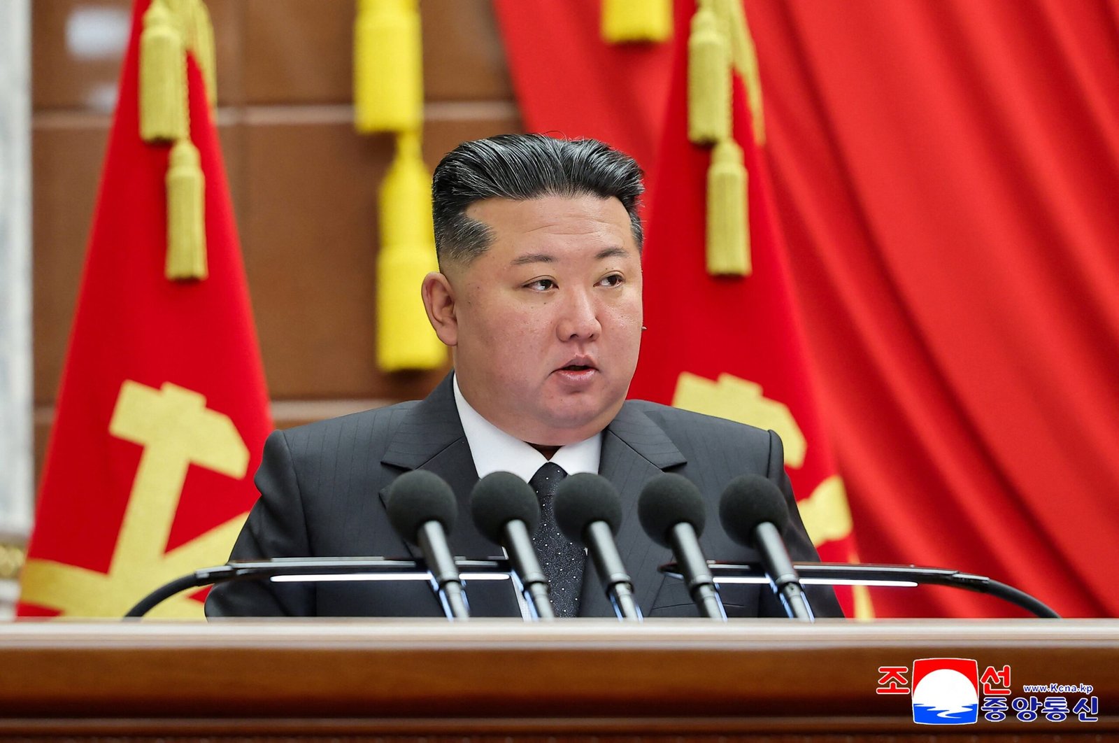Kim Jong-un diz que status nuclear da Coreia do Norte é ‘irreversível’, e que Coreia do Sul pode pagar ‘preço implacável’