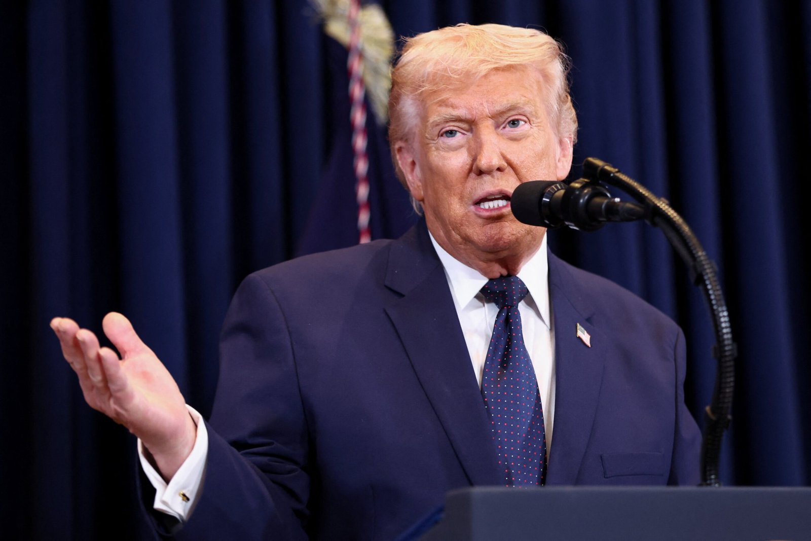 Irã rebate Trump e diz que fim da guerra será determinado por Teerã