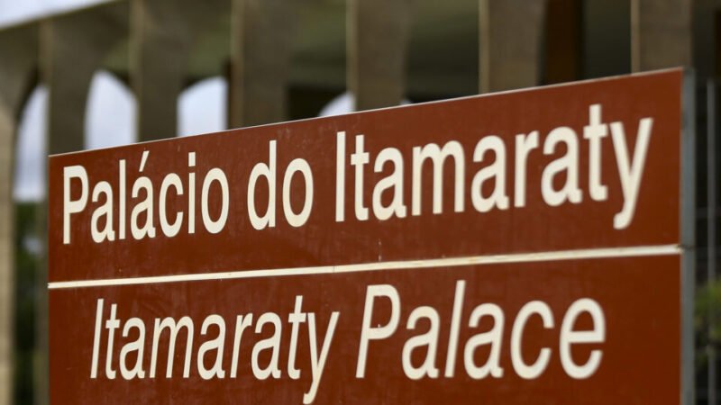 Após condenar EUA e Israel, Brasil manifesta solidariedade a países do Golfo