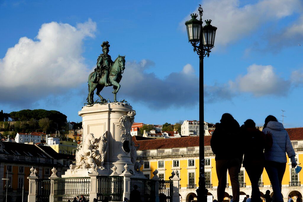 Filha de brasileira em Portugal fica sem autorização de residência por causa de déficit cognitivo