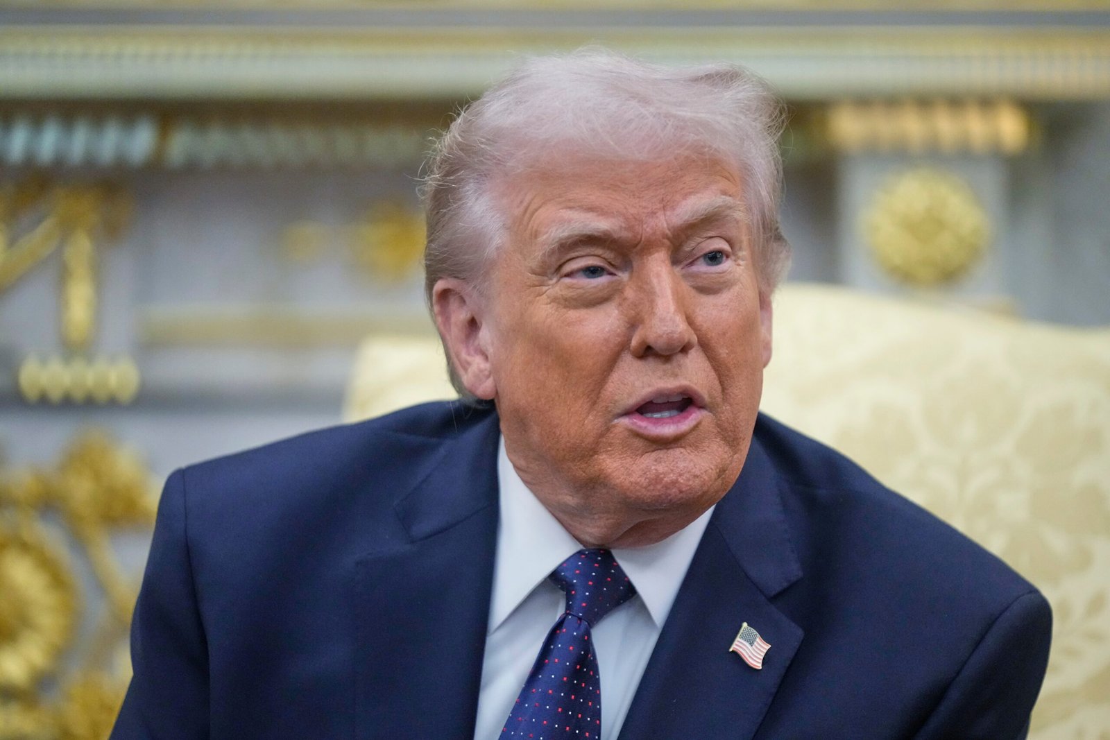 Trump diz não considerar envio de tropas terrestres ao Irã