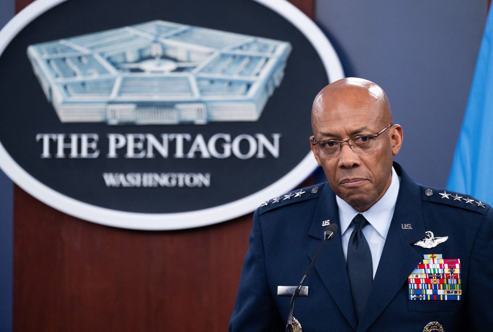 Trump faz ‘limpa’ no alto escalão militar em meio a guerra; veja os principais exonerados desde o início do mandato
