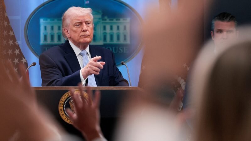 Trump ameaça prender repórter que noticiou desaparecimento de 2º piloto americano no Irã