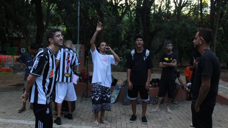 Projeto de hip hop transforma vidas de jovens em Divinópolis: ‘É possível viver da própria arte’
