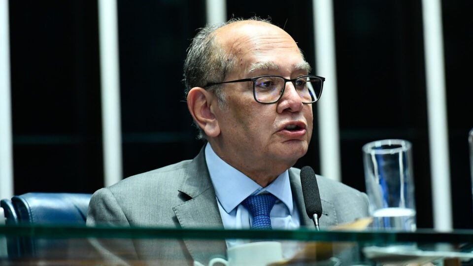 Gilmar compara críticas ao STF a retratar Zema como “homossexual”