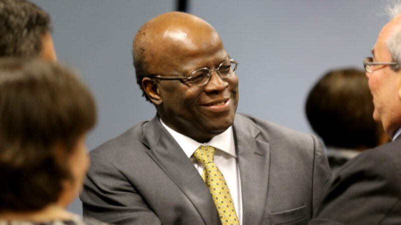 Vídeo feito com IA lança Joaquim Barbosa à presidência e mira Lula e Flávio