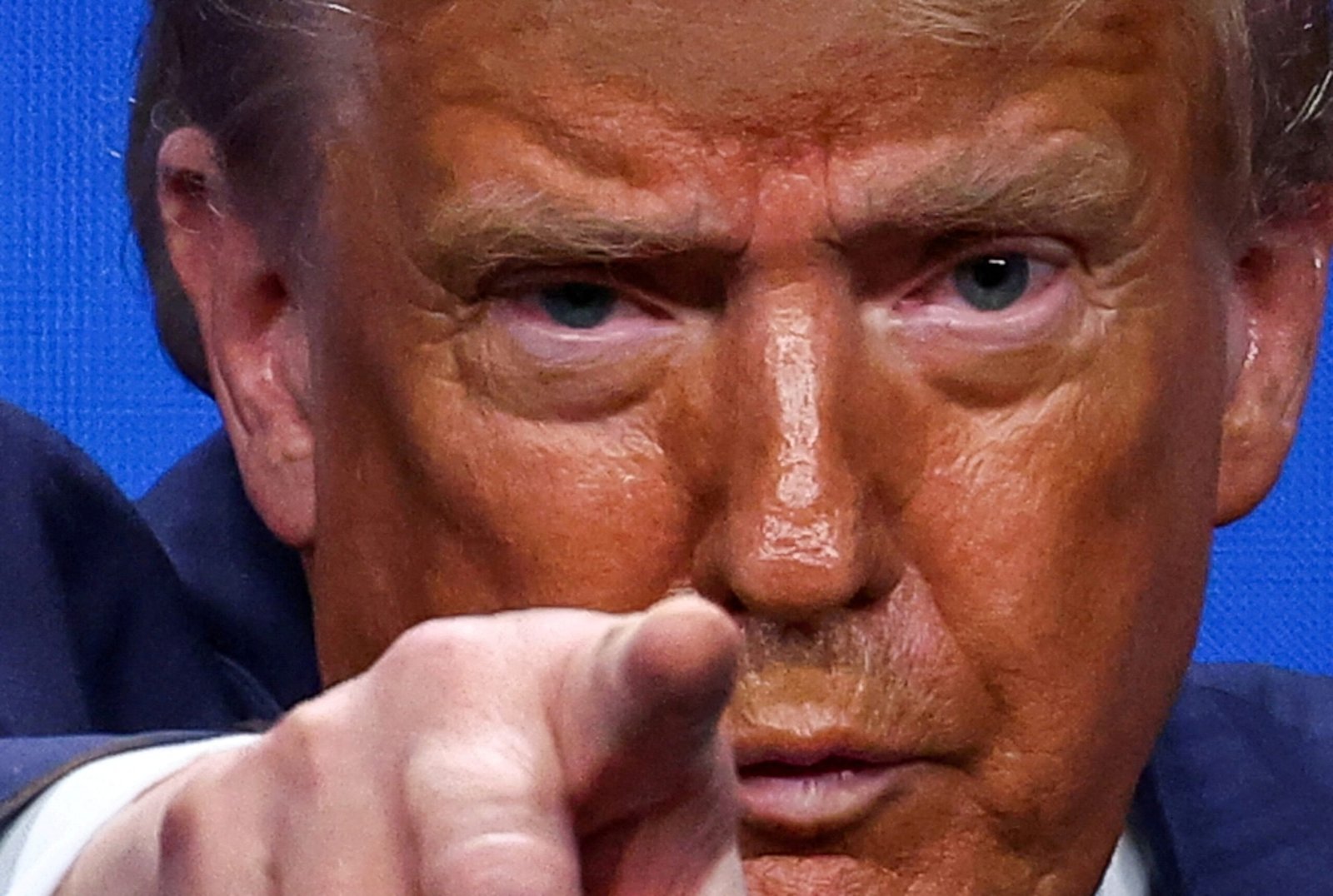 Em manobra, Trump diz ao Congresso dos EUA que ataques ao Irã estão ‘encerrados’
