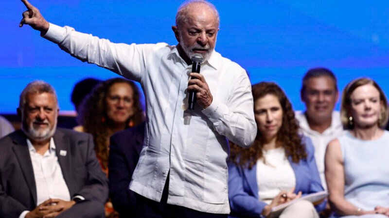 A cinco meses da eleição, Lula tenta se apresentar como inimigo do crime organizado