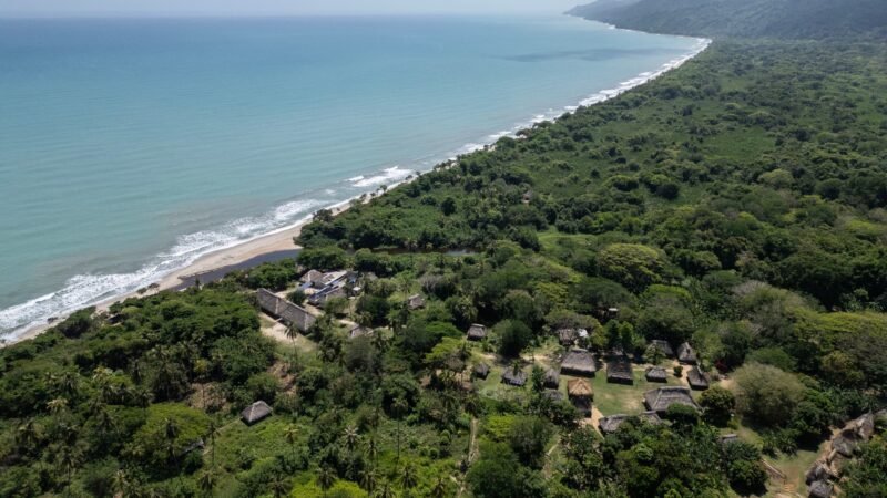 Paraíso sob terror: violência assola destino turístico da Colômbia