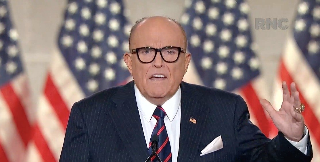 Ex-prefeito de Nova York Rudy Giuliani está internado em ‘estado crítico’