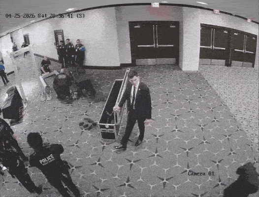 Novas imagens mostram como atirador tentou invadir jantar com Trump