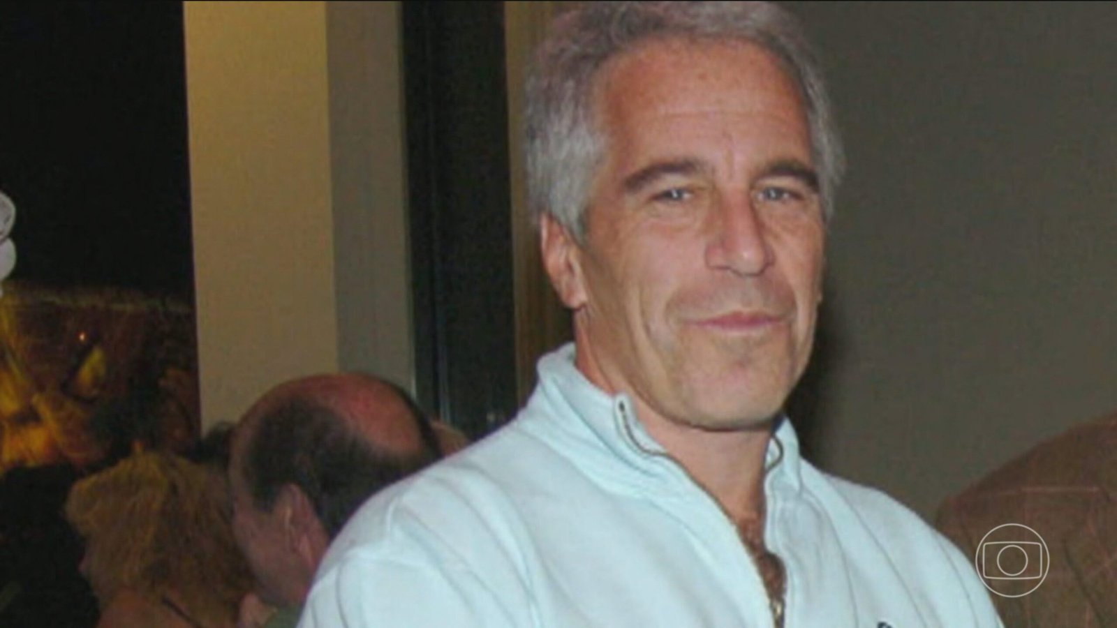 Jeffrey Epstein pode ter deixado carta de suicídio, e documento está sob sigilo, diz jornal