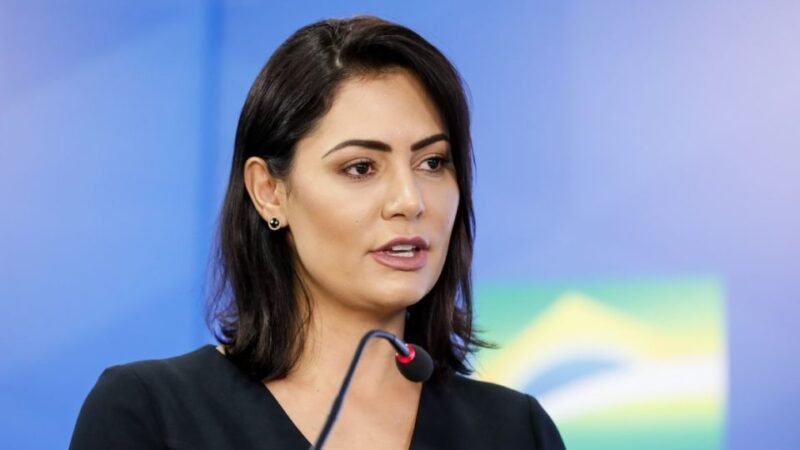 Michelle Bolsonaro adere à campanha em defesa da Ypê