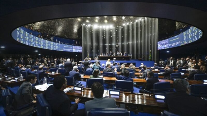 Senado ganha peso na eleição com crise no STF; o que mostram as pesquisas nos principais estados