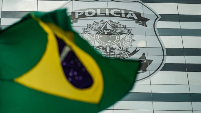 Como a pressão dos EUA sobre o PCC e CV pode mudar o mercado no Brasil?