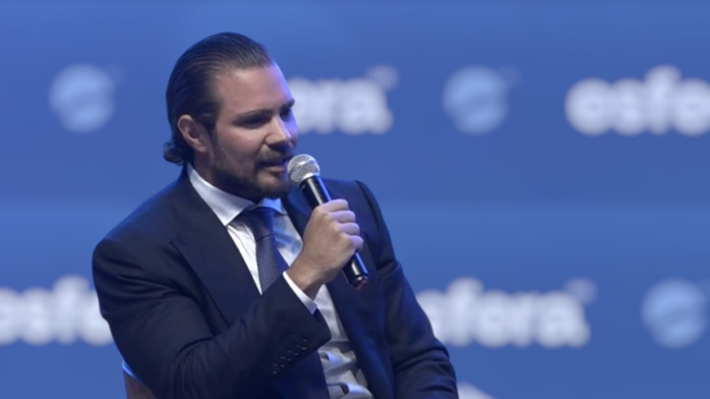 Quem é o ex-banqueiro Daniel Vorcaro e por que ele é alvo da PF?