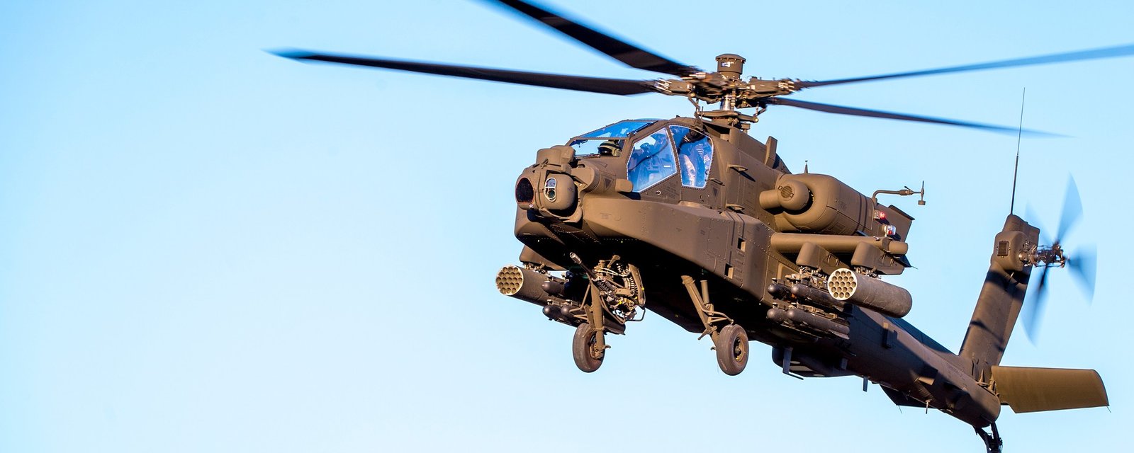 ‘Muito forte e poderoso’, diz Trump sobre ataque contra o Irã para retaliar derrubada de helicóptero