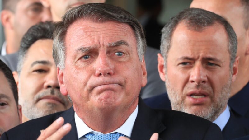 Veículo do GSI com arma de Bolsonaro não passou por vistoria, diz PM a Moraes
