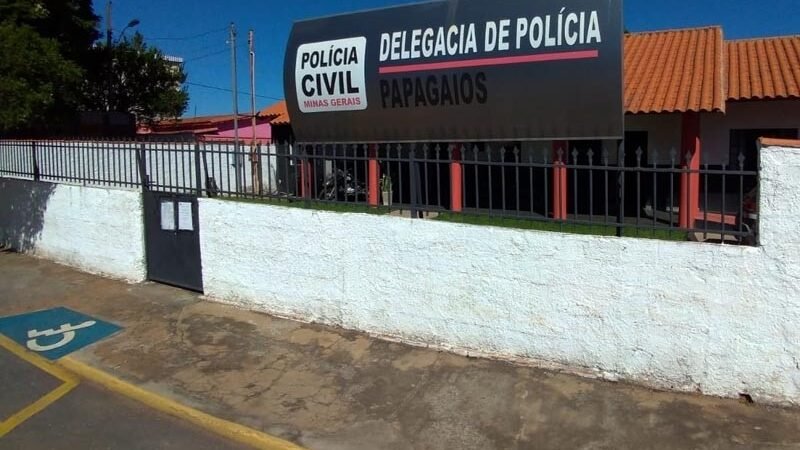 Mulher mata companheiro a facadas em Papagaios