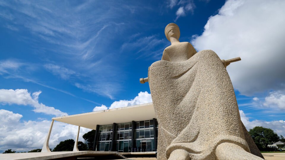 STF é citado 7 vezes em relatório dos EUA que propõe tarifaço ao Brasil