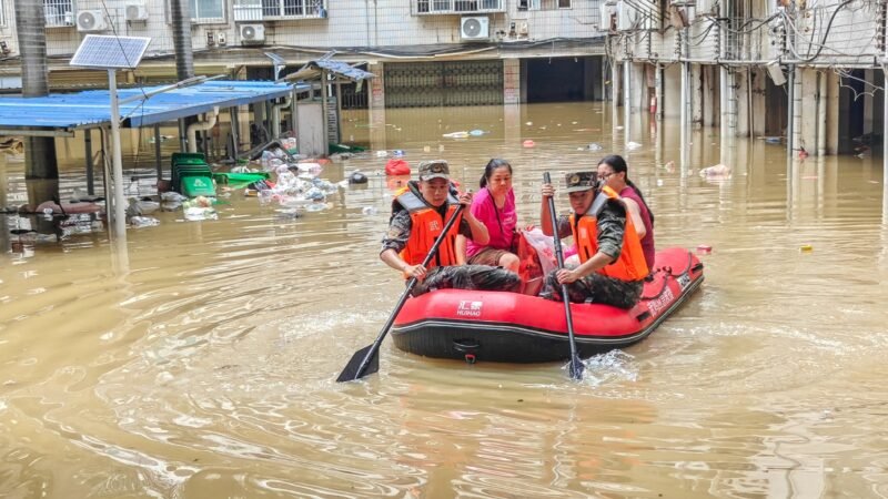 Tempestades deixam pelo menos 15 mortos na China