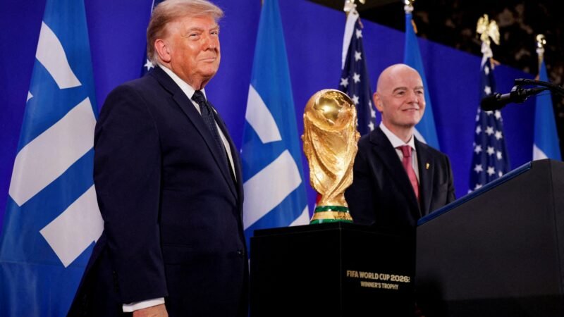 ‘Foi melhor assim’, diz Trump sobre revogação de cartão vermelho e derrota dos EUA para Bélgica