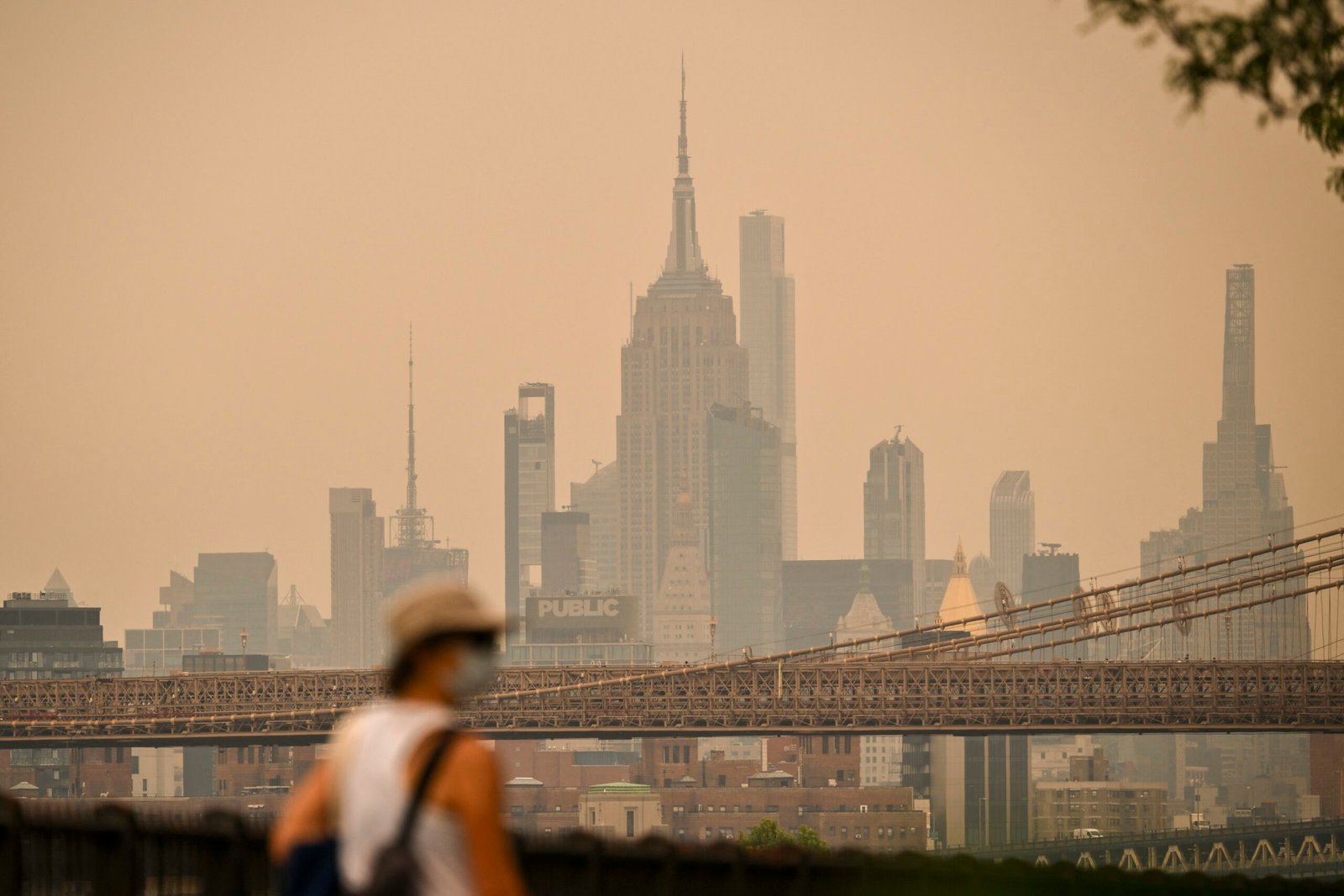 Trump culpa Canadá por fumaça de incêndios florestais e ameaça cobrar ‘custo da poluição’ com tarifas