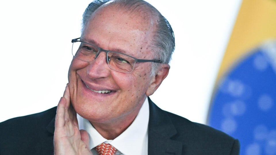 PSB confirma Alckmin como vice na chapa de Lula à reeleição