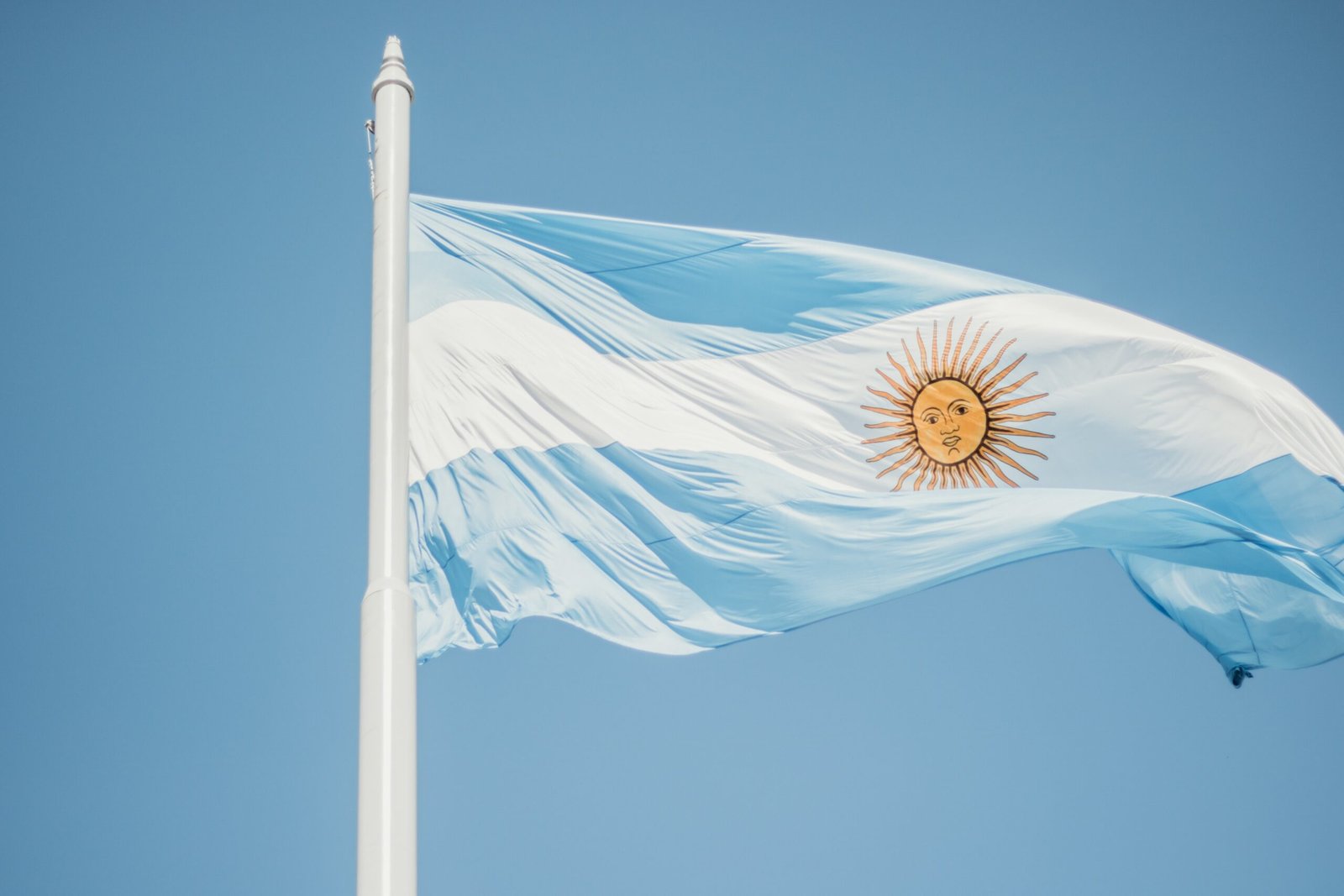 Argentinos acreditam em campanha global contra o país por causa de Milei, ‘inveja’ da seleção e acusações de racismo