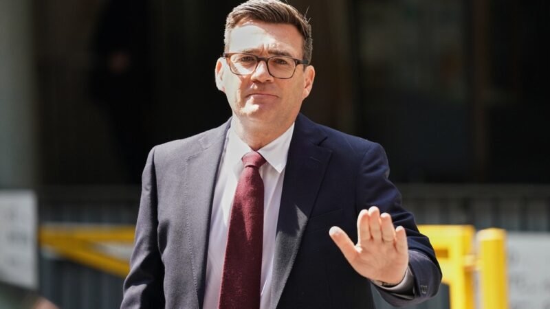 7 premiês em 10 anos: como o Brexit abalou o Reino Unido e desencadeou uma década de vaivém político
