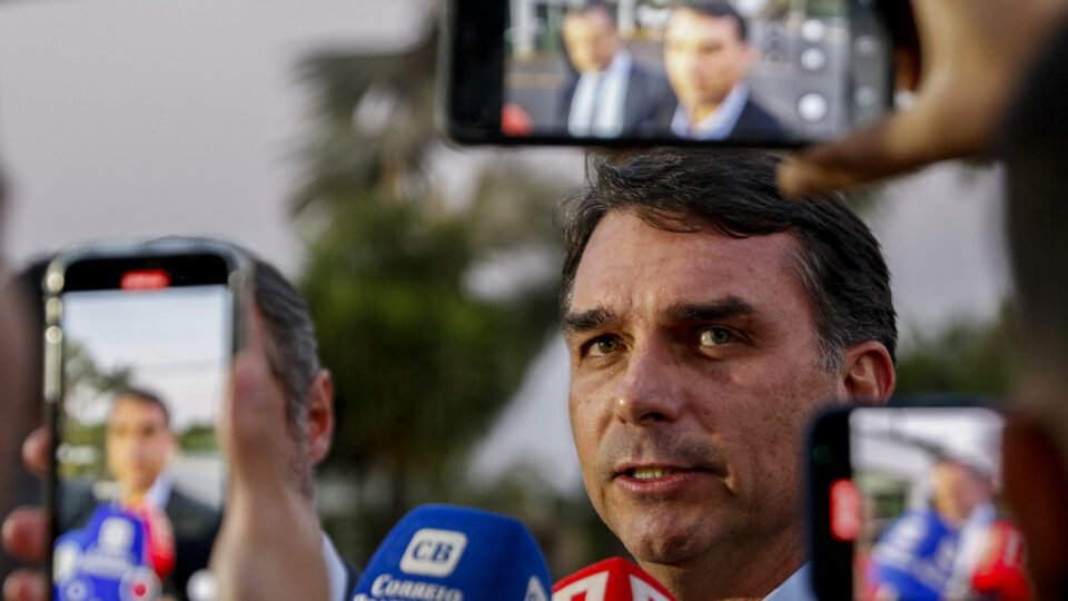Operação contra publicitário de Vorcaro deve aprofundar investigação sobre “Dark Horse”