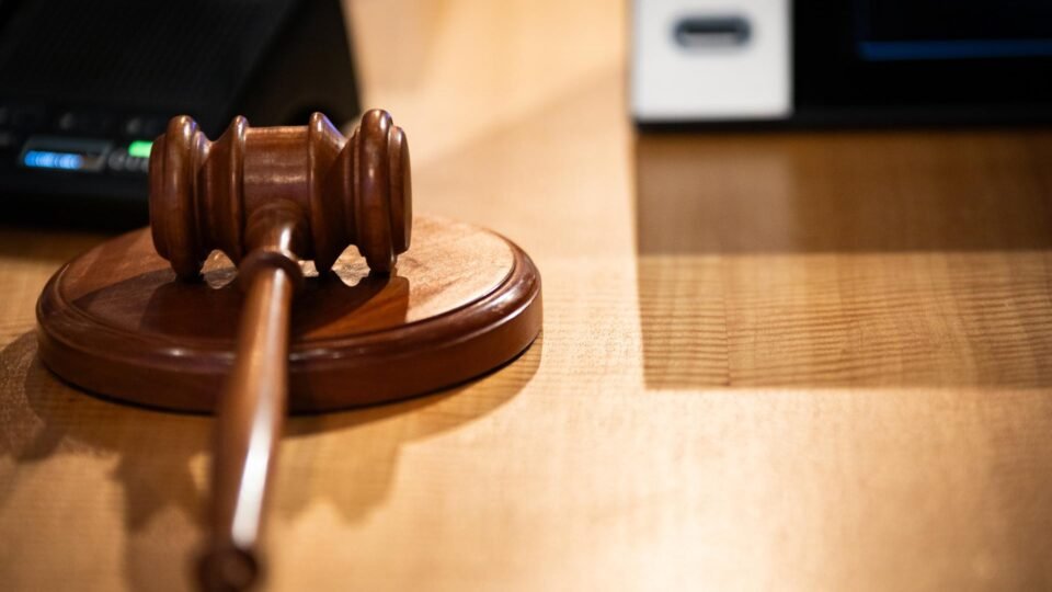 Desembargador que já defendeu fim da PM diz que fugir da polícia não é crime de desobediência