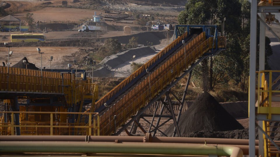 Por que o plano de mineração de Lula enfrenta desafios técnicos e geológicos?