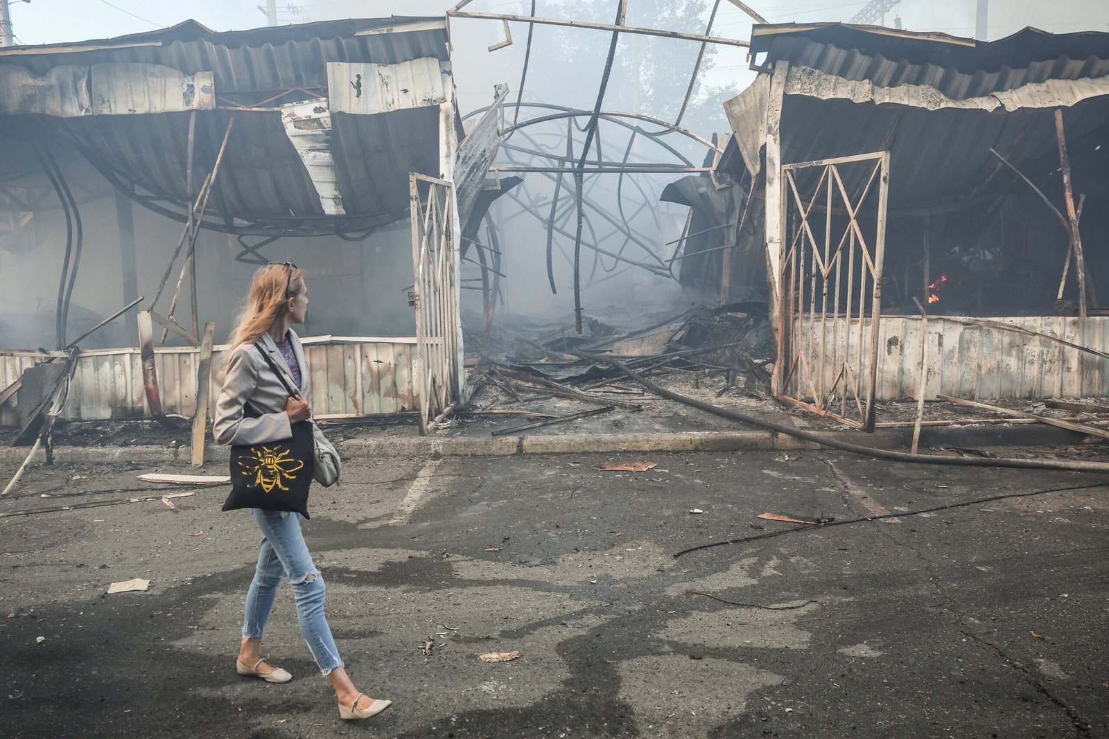 Ataque russo a Kiev deixa ao menos 9 mortos e 28 feridos