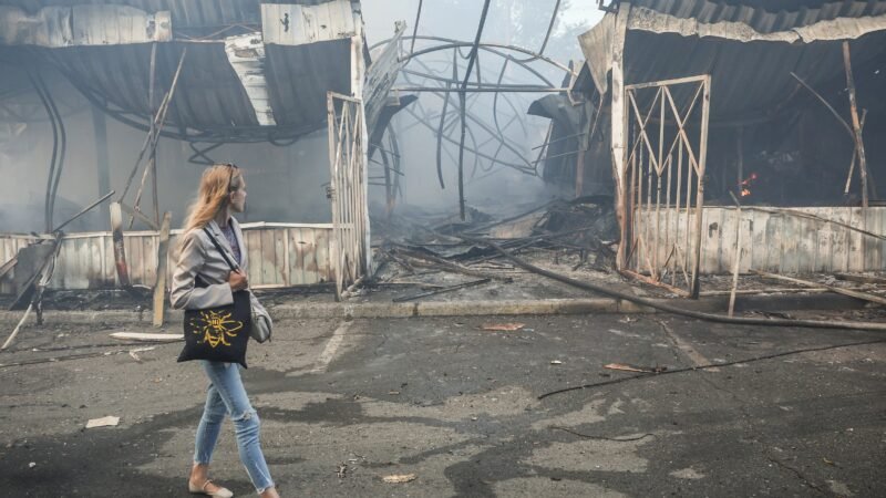 Rússia lança mísseis balísticos em direção a Kiev; explosões são ouvidas na capital da Ucrânia