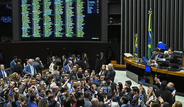 Como Lula usa o STF para reverter derrotas históricas no Congresso?