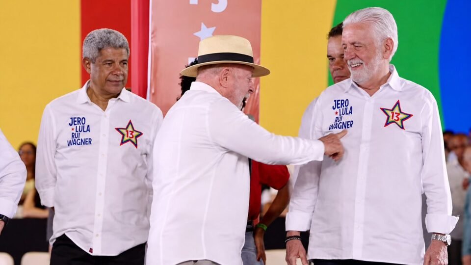 Lula pede votos para Jaques Wagner, investigado no caso Master, e critica “baixo nível” do Senado