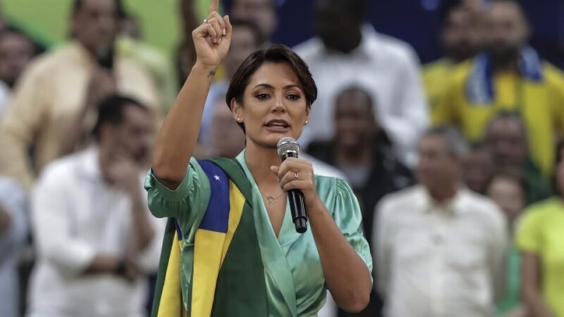 Michelle Bolsonaro consagra protagonismo feminino nas eleições do Distrito Federal